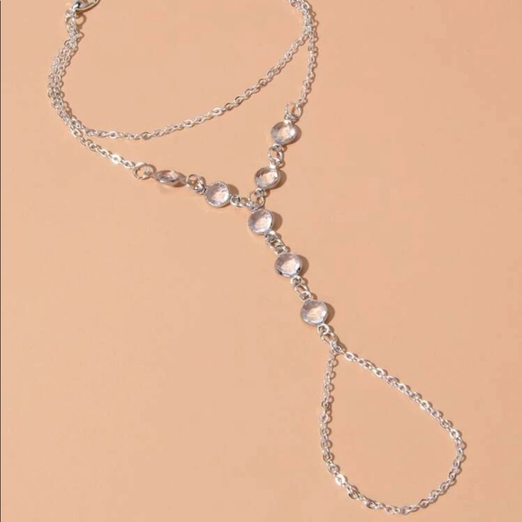 • Anya • Layered Finger Chain Bracelet - Picture 2 of 3